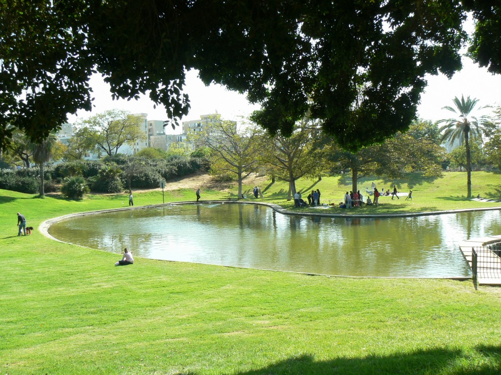 פארק וולפסון בתל אביב, בתכנון צבי דקל (צילום: wikipedia)
