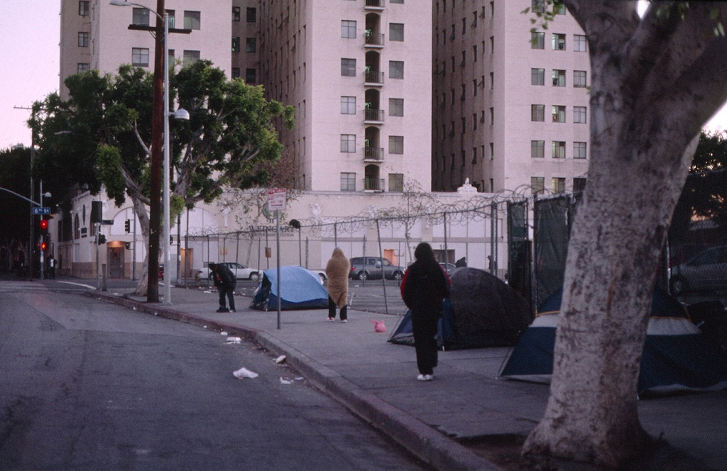 כיצד תמהיל חברתי עשוי לתרום לאוכלוסיות מוחלשות? שכונה מעורבת בלוס אנג'לס, קליפורניה, ארצות הברית (צילום: Gilbert Mercier, אתר flickr, תמונה ברישיון CC BY-NC-ND 2.0)
